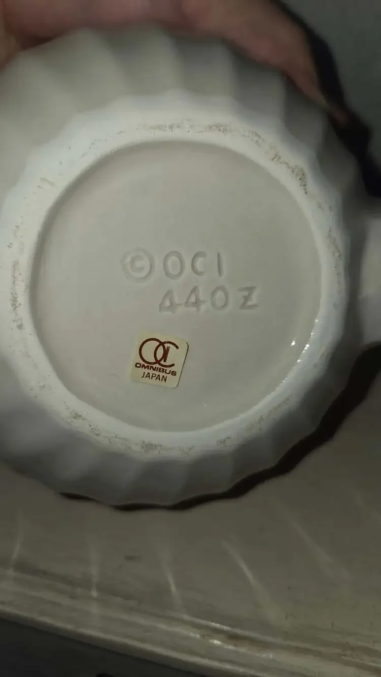 Omnibus OCI Apple Teapot 44oz Ceramic Fruit Design Cottagecore